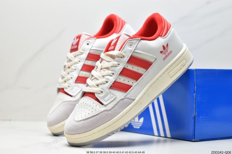 Adidas Sneakers